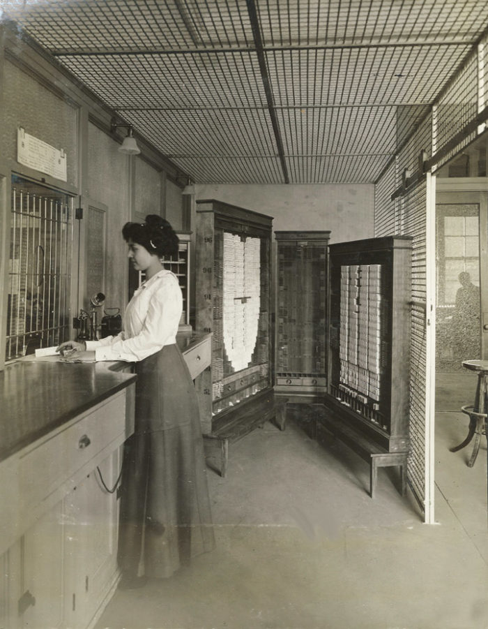 1909 Auditorium cashier 1909 Auditorium cashier